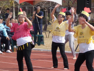 1040205女生班才藝表演