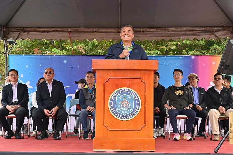 涂校長志宏介紹來賓及致詞情形