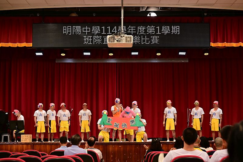 直笛音樂比賽學生演出情形(2)